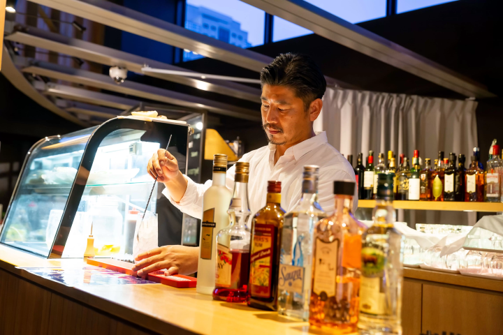 【히로시마 절경】 HIROSHIMA ORIZURU TOWER 에서 황혼에서 야경을 즐기십시오 | 매직 아워 체험