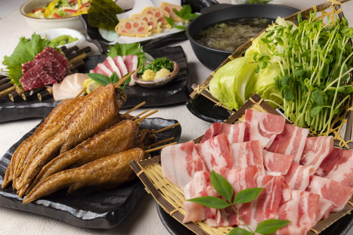 絶対に食べておきたい「福岡グルメ10選」！もつ鍋に焼肉、寿司など絶品づくし