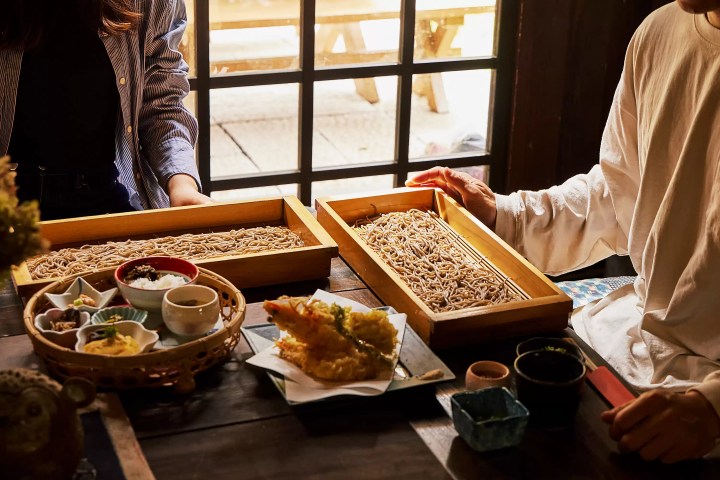 【兵库县高原】但马牛肉BBQ和绝美火山景观！体验五感愉悦的2日游