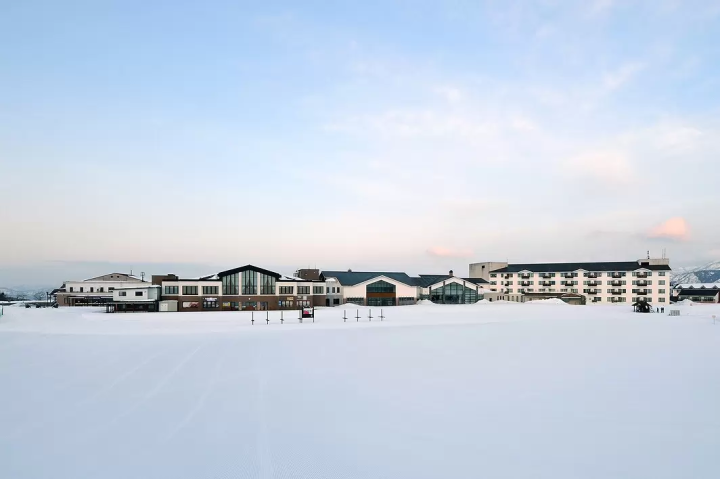 เที่ยวฟุกุอิหน้าหนาวกับครอบครัว! เล่นสกีและหิมะที่ Ski Jam Katsuyama