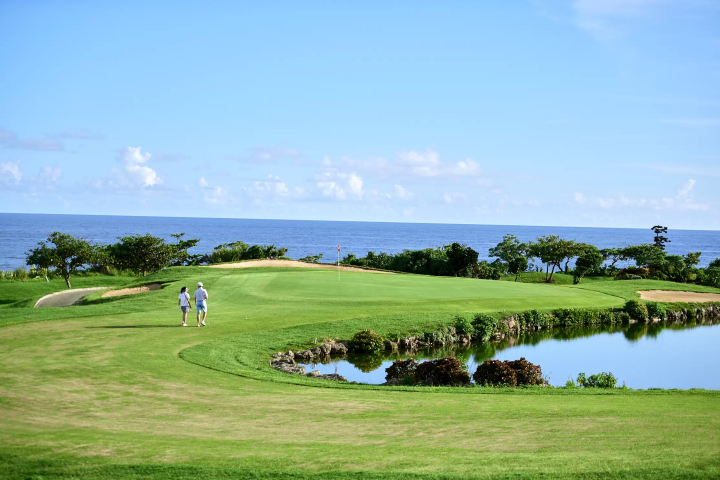 香港から直行!沖縄・宮古島のリゾートシティ「シギラセブンマイルズリゾート」に泊まろう