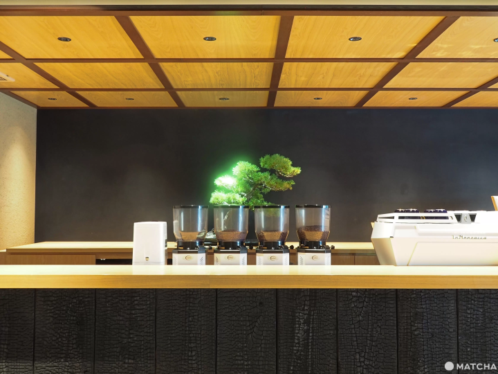BONGEN COFFEE Interior Coffee Bar
