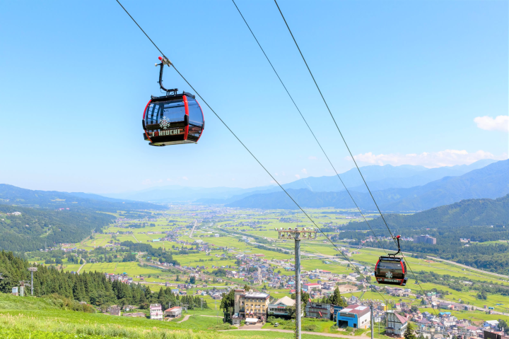 从东京出发，畅游新潟！如果您要去长冈看烟花，我们将为您推荐一些可以一起欣赏的景点！