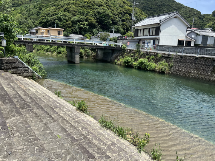 【高知県土佐清水市】安心して水遊びできるスポット2選