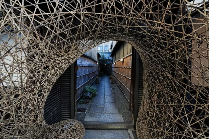 大阪关西博览会B区“连接世界、创造未来的艺术”展品介绍