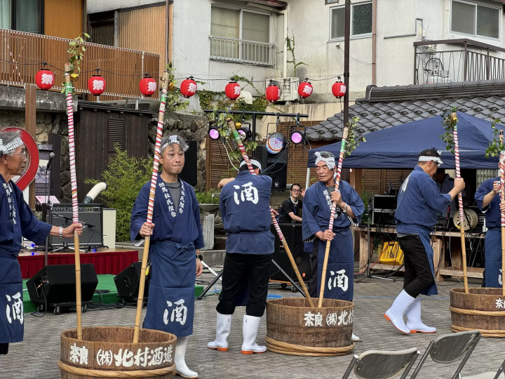 [Held in 2025] The Arayu Tengu Festival in Hyogo Onsen, Hyogo Prefecture, features a Tengu parade and fantastical lanterns!