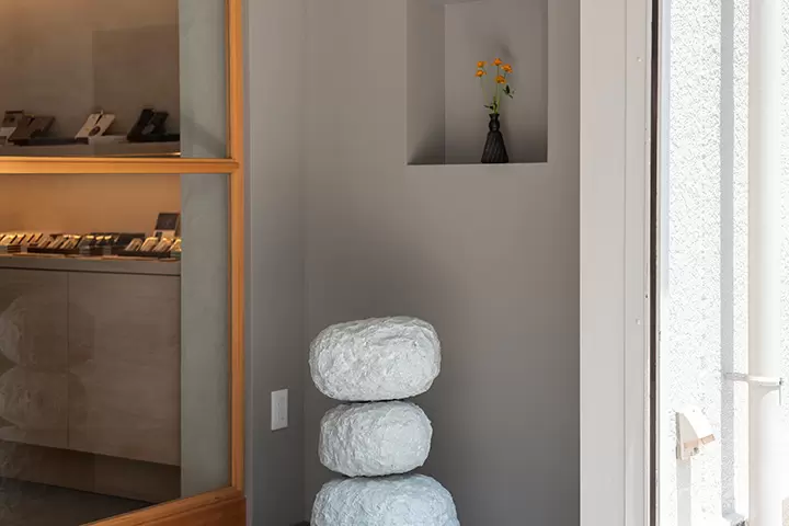 【hibi】蔵前駅徒歩2分｜新旧交わるおしゃれなお香のお店