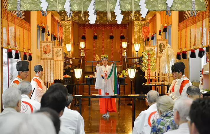 Photo courtesy of Inage Shrine<br>