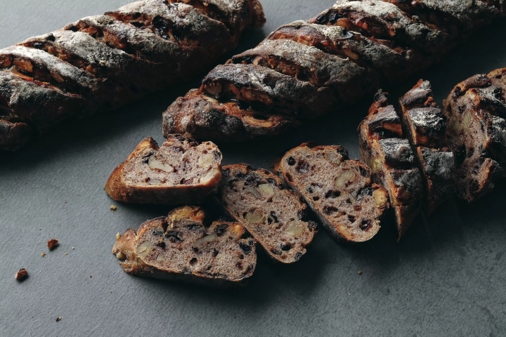 Make your travel morning special with freshly baked bread from Éclat des Jours
