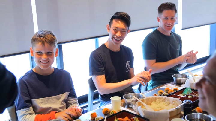 【東京/浅草】日本の伝統を手に入れよう!外国人旅行者が魅了される寿司握り体験