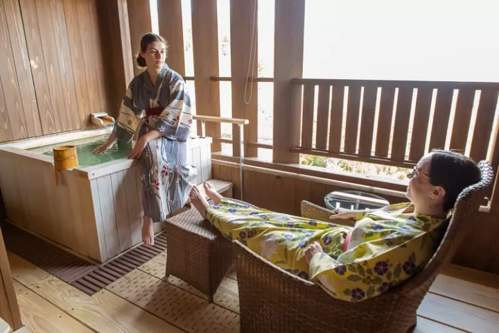 飽覽琵琶湖全景！推薦泊一夜的湯元館館遊玩方式