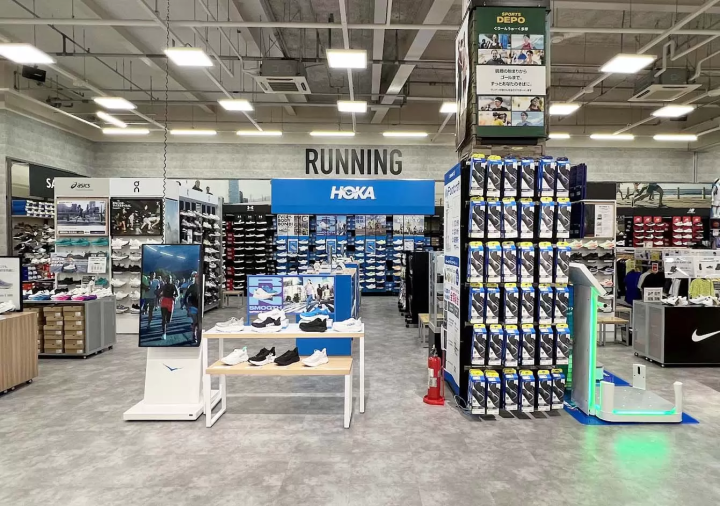 삿포로에 있는 스포츠디포 매장 3곳이 8월 8일 금요일에 동시에 재개장합니다!