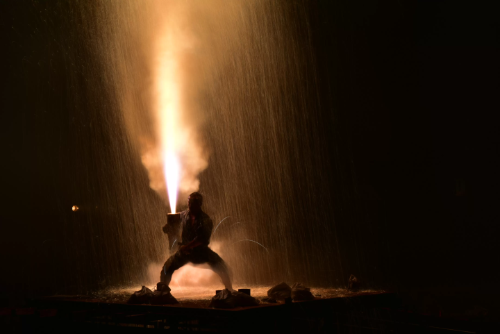 超震撼的花火體驗！岐阜「飛驒高山手筒花火」8月9日舉行