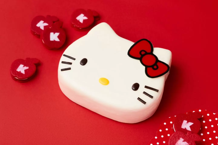 京都刮起70年代「Hello Kitty」旋風！超萌甜點吃到飽歡樂派對