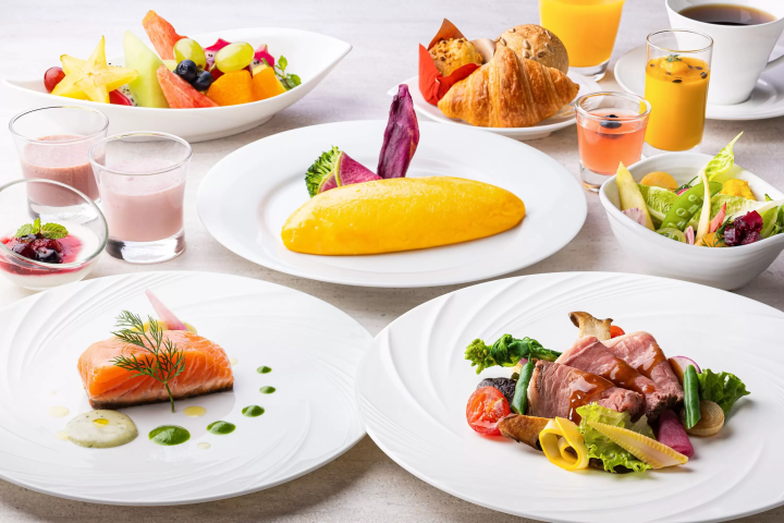 Luxury Stay at Okinawa Harborview Hotel, Naha: Special Plan & Exclusive Club Lounge