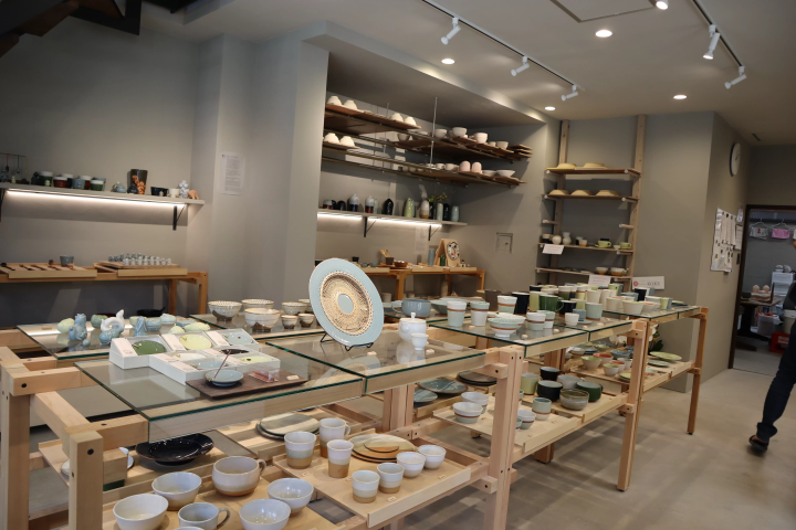 [2-Day, 1-Night Kyoto - Part 2] Enjoy gourmet food and tableware in Gojo! Recommended itinerary
