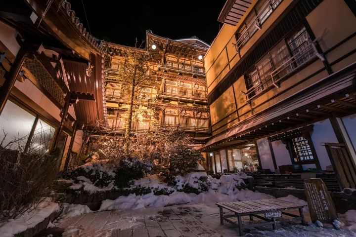 【長野】北志賀三大スキー場ガイド：ここで決まり！スキー・温泉・雪猿観察まで楽しむ