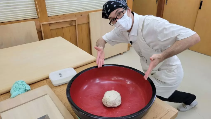 Learn to Make Soba Noodles at Iitaka Roadside Station!