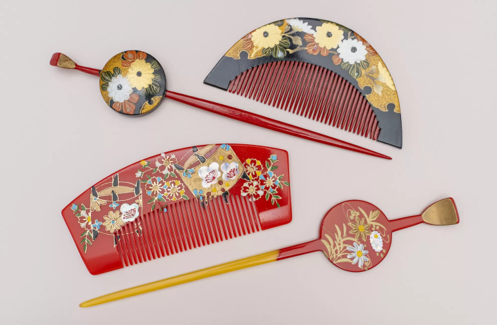 Kanzashi hair accessories