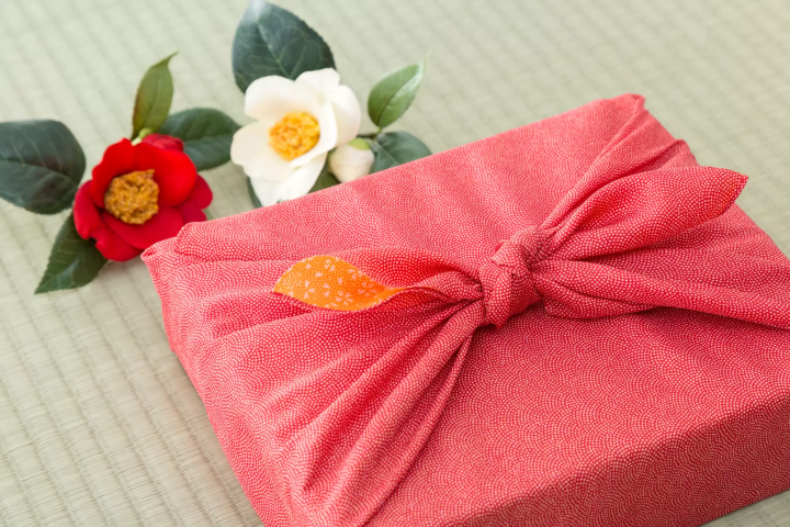 Furoshiki - Japanese wrapping cloth
