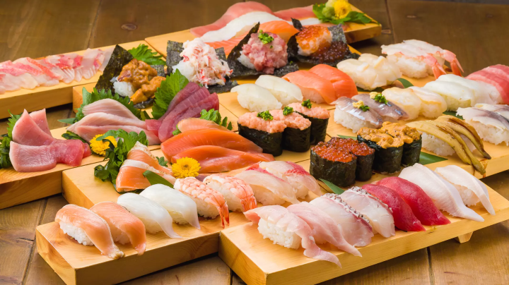 Muslim-friendly courses and multilingual services available in Shinjuku