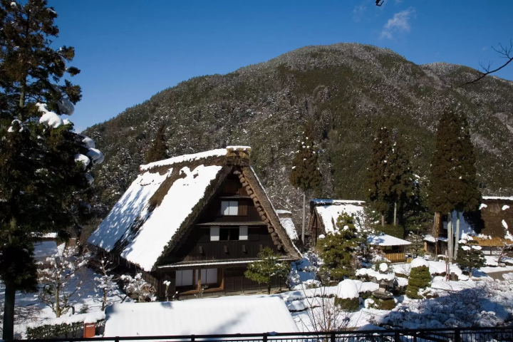 从名古屋直达仅需1小时40分钟！在岐阜下吕温泉合掌村体验日本历史