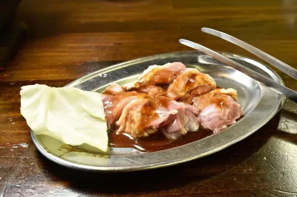 三重县松阪市的灵魂美食No.1！什么是“松阪Chicken Yakiniku”？