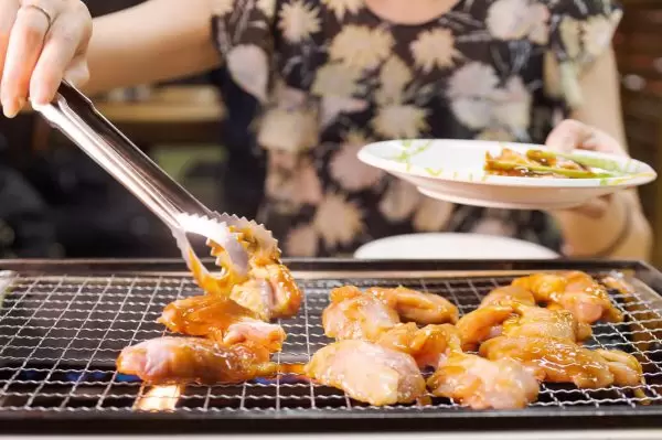 三重县松阪市的灵魂美食No.1！什么是“松阪Chicken Yakiniku”？