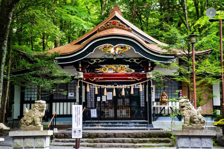 Araya Mountain Shrine