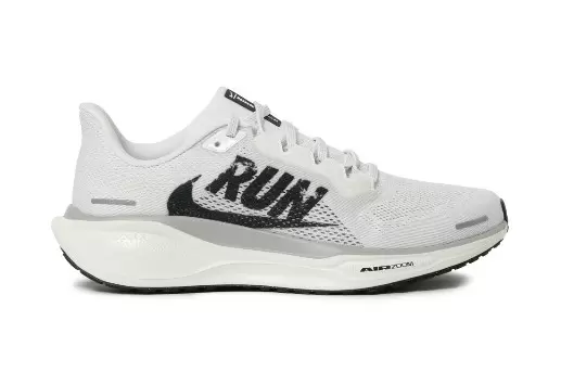 [Alpine Exclusive] The first running shoe collection to feature the RUN SWOOSH