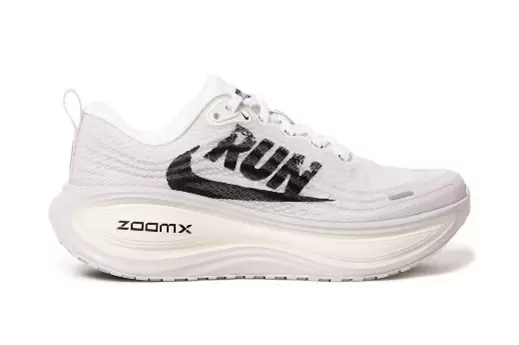 [Alpine Exclusive] The first running shoe collection to feature the RUN SWOOSH