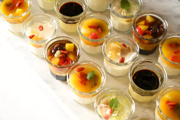 Within walking distance of the rose garden! Enjoy sightseeing in Osaka at the modern Hotel Forza Osaka Kitahama