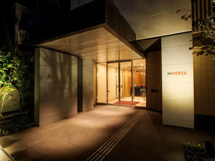 Within walking distance of the rose garden! Enjoy sightseeing in Osaka at the modern Hotel Forza Osaka Kitahama