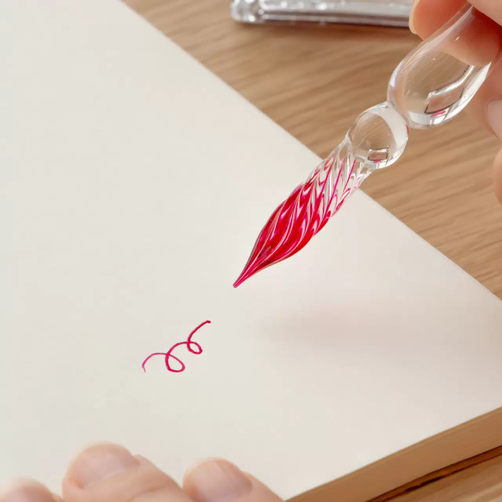 可愛到捨不得用！日本郵局限定「Miffy米飛兔」文具系列9月16日起萌翻你的辦公桌