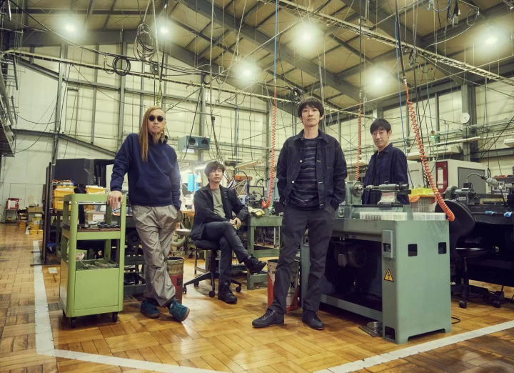 日本國民樂團SPITZ的經典名曲《楓》改編成真人版愛情電影