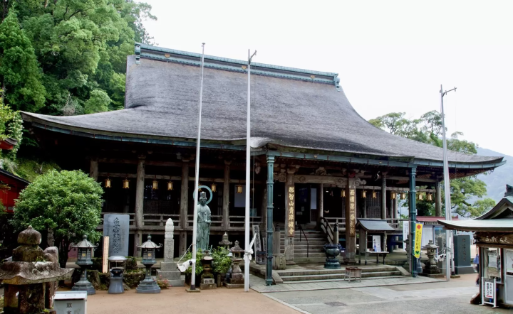 Main Hall © Wakayama Prefecture Tourism Federation<br>