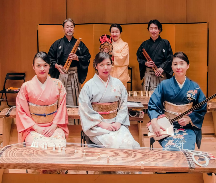 What Is the 'ZAKURO SHOW'? Tokyo’s Traditional Japanese Music Experience with English Support