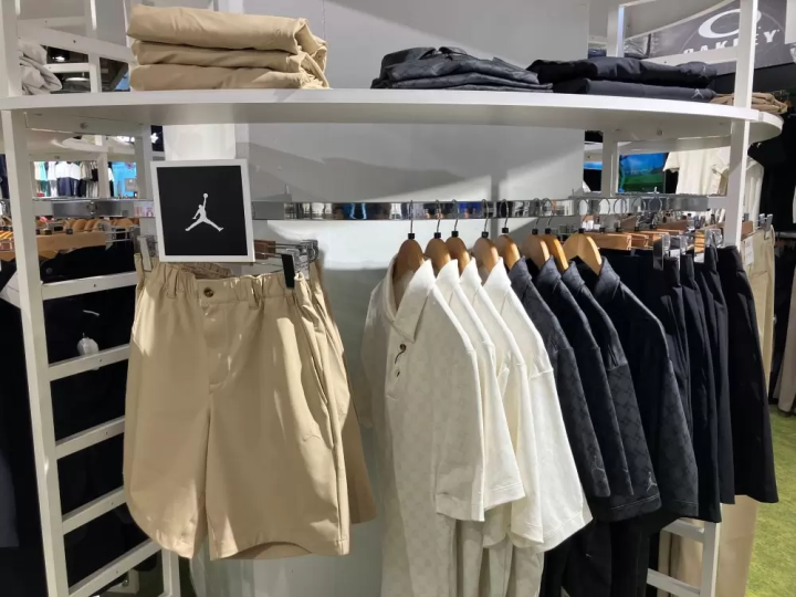 [Coupon Available] Must-See for Overseas Guests! Popular Autumn Sports Brand Collection