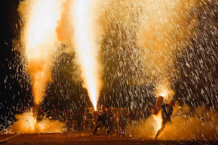 [Aichi] Recommended for your autumn trip to Aichi! Enjoy Toyokawa Inari Shrine and the 30th Shimotsuki Flame Dance!