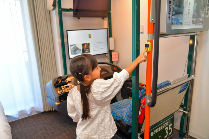 Sanco Inn Hotels x Mie Kotsu Bus "Mie Kotsu Bus Concept Room" reservations now being accepted♪