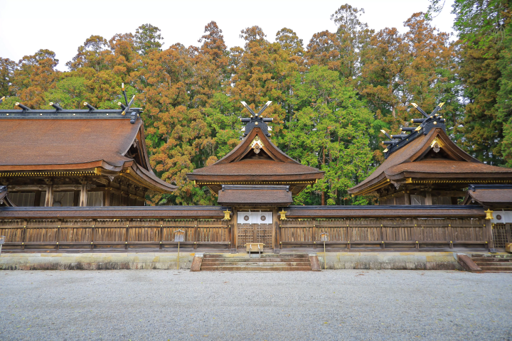 Kumano Motomiya Shrine (current shrine site | shrine building) © Wakayama Prefecture Tourism Federation<br>