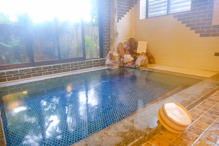 Discover Gozu Onsen-go: Niigata's Secret Hot Spring Getaway. Top Ryokans & Day Trips!