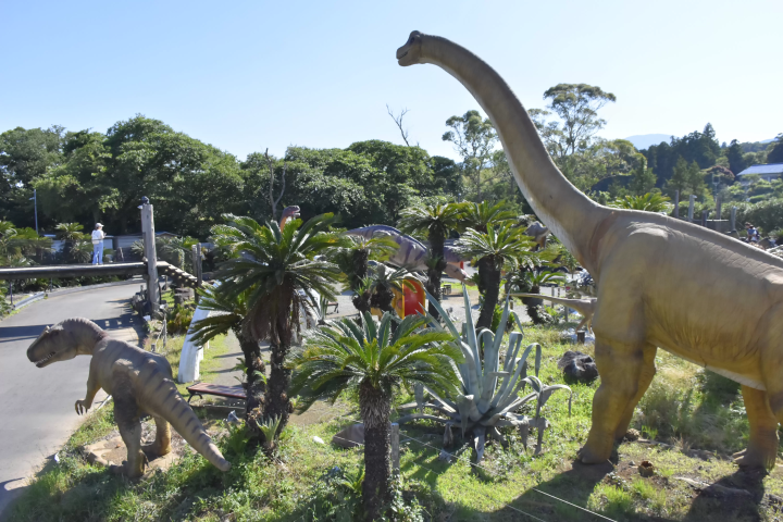 和真人大小的恐龙见面！？推荐给有孩子的家庭：伊豆格兰帕尔公园的恐龙区