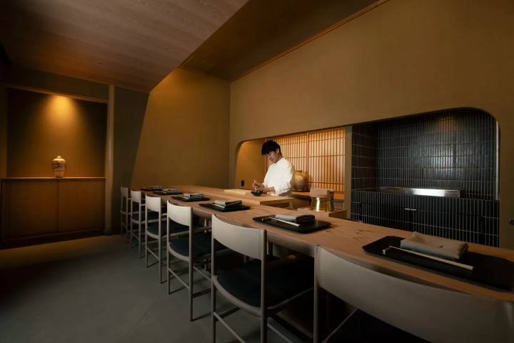 Hyakuyaku by Tokuyamazushi