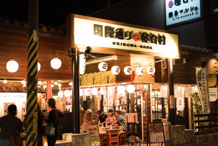 [JR KYUSHU HOTEL Blossom Naha] 1 minute walk from Kokusai Street! Access guide around the hotel