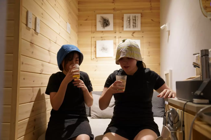 It can be used privately, so you can enjoy it with your family and friends. 