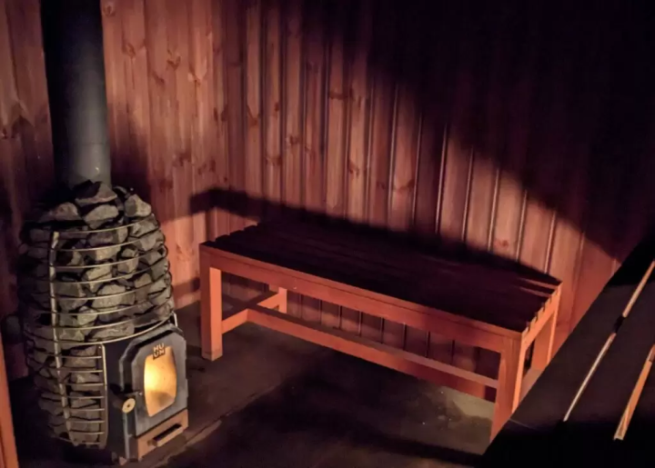 This authentic sauna uses a wood stove and the temperature in the sauna room is 80-90 degrees. The high humidity will warm you from the inside out. 
