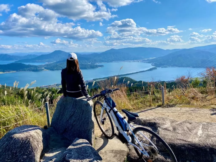 Enjoy Amanohashidate and the world's most beautiful Miyazu Bay on a guided e-bike tour