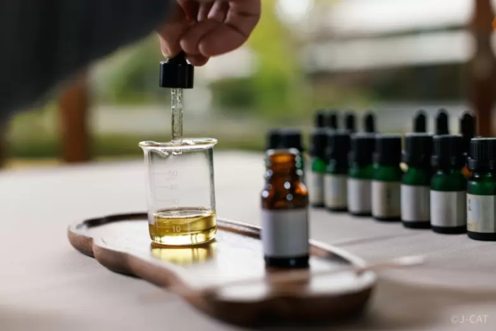 Osaka fragrance workshop