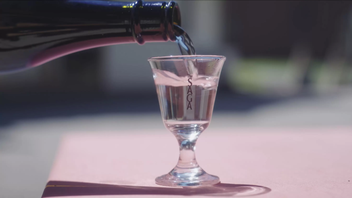 [佐贺] 酒厂、水中鸟居、点灯的祐德稻荷神社的梦幻夜游